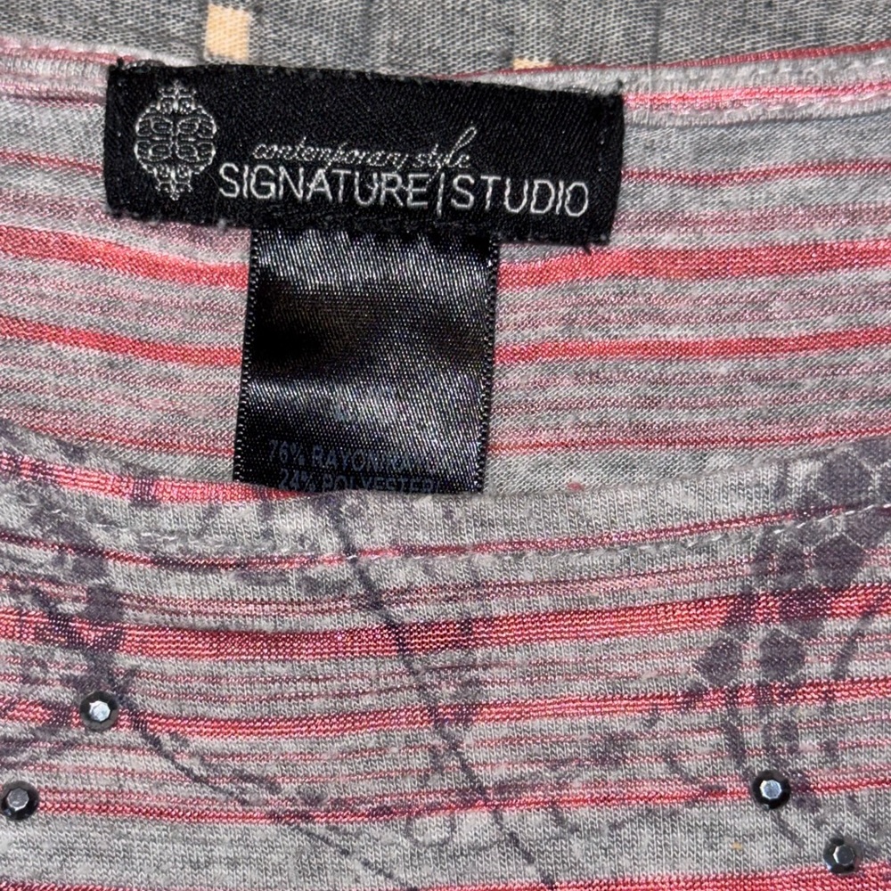 Top Bundle (size L) - Picture 3 of 16